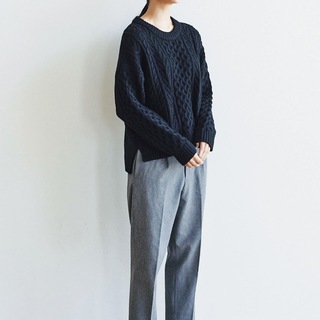 冬のマストアイテム「アラン柄」のニット・ベストでほっこりコーディネート 