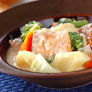 今が旬！の秋の味。『サーモン』をおしゃれにいただく洋食レシピ集