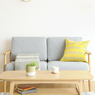 合わせるのは何色？【ソファカラー別】インテリアの色合わせ事例集