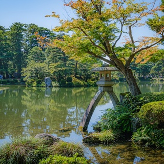 日本画のような風景に魅せられて…石川県金沢市の特別名勝～兼六園の見どころ