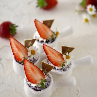 クリスマスにも♪ちょっぴりリッチで可愛らしい趣の「ミニスイーツ」レシピ集