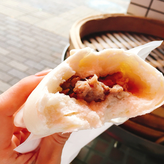 ふわふわあつあつ！「蒸しパン＆肉まん」がおいしい都内の専門店