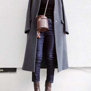 パンツ派もスカート派も！「ショートブーツ」のおすすめブランド＆お手本コーデ