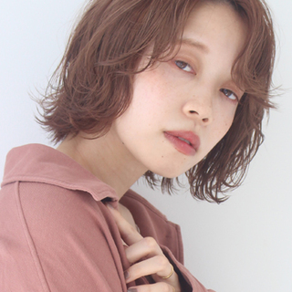 グレージュが魅せるアンニュイ感。わたしに似合う「○○ージュ」はなに色？