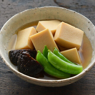 煮物からスイーツまで。美味しさしみこむ【高野豆腐】のレシピ
