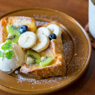 気になるお店を覗いてみない？ おしゃれで味のある「五反田カフェ散歩」に出かけよう！