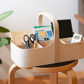 テーブルの上がスッキリ片付く【ツールボックス】で見せる収納を楽しもう