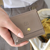 お財布を新調するなら春 ロング 三つ折り がま口etc タイプ別おすすめ キナリノ