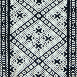 vol.108 弘前こぎん研究所　
北国生まれの美しい手仕事を継ぐ