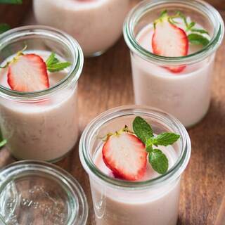 ついつい食べすぎちゃうから。今年のいちごスイーツは“ヘルシー“に作りましょ♪