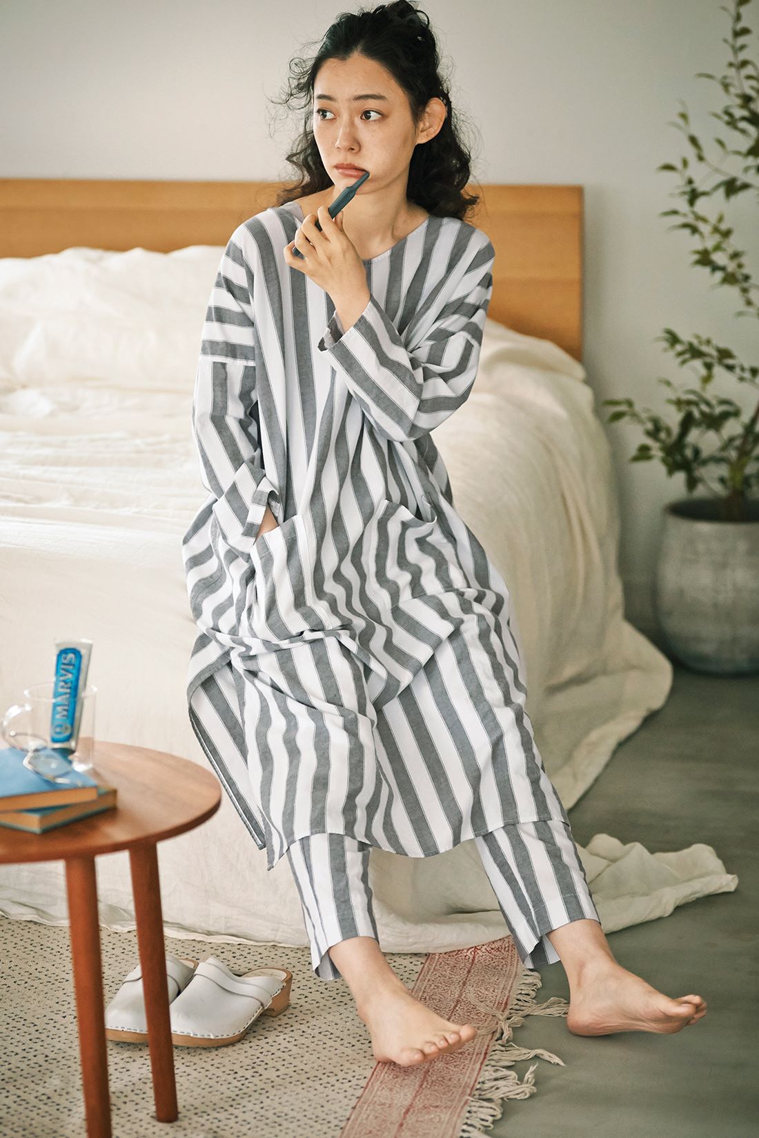 お部屋でもおしゃれに過ごしたい いちばん快適な ホームウェア コーデ集 キナリノ