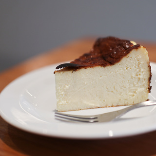 ベイクド、レア、バスクまで。種類別【チーズケーキ】レシピ
