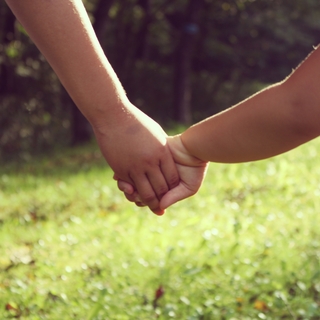 笑って泣けて共感する。家族で読みたい『育児漫画おすすめ15選』