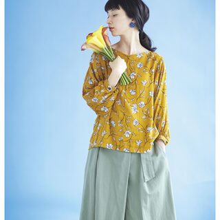 気分がパッと明るくなる♪「花柄のお洋服」を取り入れよう