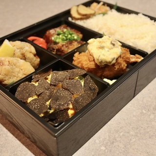 有名店の味をおうちで。デリバリー注文＆通販可能なお店をセレクト♪