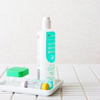 洗面所に置き場がない…「コンタクトレンズケース」のすっきり収納術