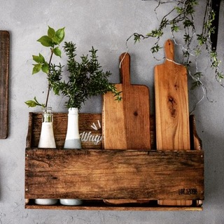 お気に入りをディスプレイ♪おしゃれな「壁面収納」100均DIYアイデア集