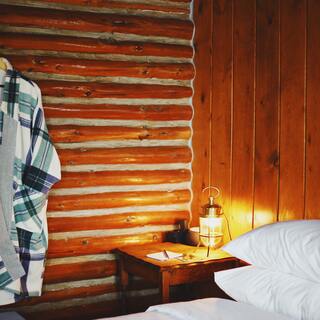 おうち時間や夜更かしのおともに。静かな時間を味わえる深夜の洋画15選