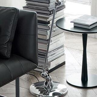 いつもの景色が違って見える。お部屋をぴりっと引き締める、お洒落な「モードインテリア」