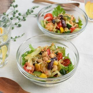 夏野菜をふんだんに使った、艶やか「オイルサラダ」の簡単レシピ