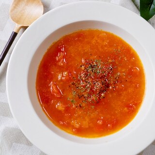 暑いからこそ食べたい！体にやさしい【野菜たっぷりスープ】