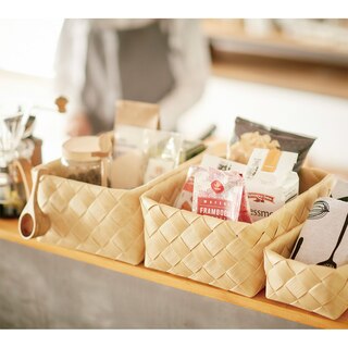 「カゴ」に恋して。そこにあるだけで素敵に見違える「使い方」＆「置き方」