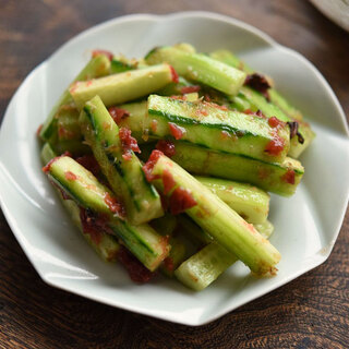 夏バテをふき飛ばそう！疲労回復の強い味方「梅干し」のアレンジレシピ