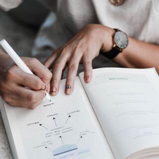 苦手なことは無理してやらなくてOK！もっと「強み」にフォーカスしよう