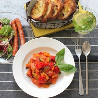 クセのない、あっさり味◎焼いても生でも美味しい「ズッキーニ」のアレンジレシピ