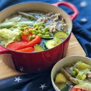 暑い時こそ元気に！食欲もりもりの「夏の鍋」おすすめレシピ20