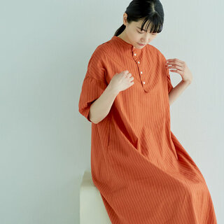 背中や二の腕、気になりだした。30代のスタイル悩みカバーコーデ