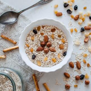 手作りが断然おいしい＊「自家製グラノーラ」基本のレシピとアレンジ集