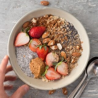 甘いものもしょっぱいものも◎【オートミール】でヘルシー朝ごはん