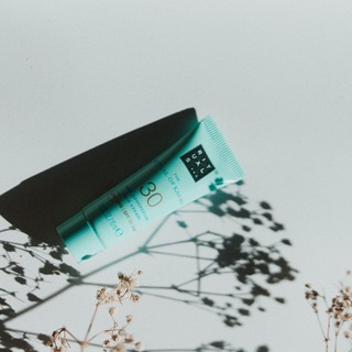 最近、手を抜きすぎかも。素肌を守る最低限のメイクとスキンケアって？