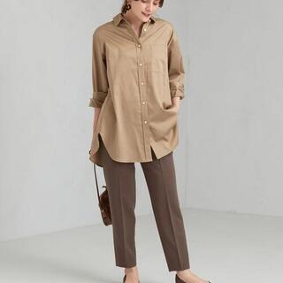 ボトムスで気分チェンジ。「ベージュ＆ブラウンパンツ」を使った秋コーデ