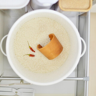 お米の保管どうしてる?おすすめの【米びつ】と覚えておきたい【保管方法】