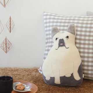 リラックスタイムの相棒に♪おしゃれ&かわいい「モチーフクッション」
