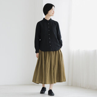 暖かくって楽ちん！体型カバーもできる【ロングスカート】の大人コーデ