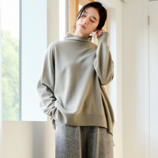 ⻑く着回せる⼤⼈服。「ブラウス＆ニット」のお⼿本コーデ帖