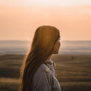 ブレない女性に惹かれる。まっすぐ生きていくための〈信念の見つけ方〉