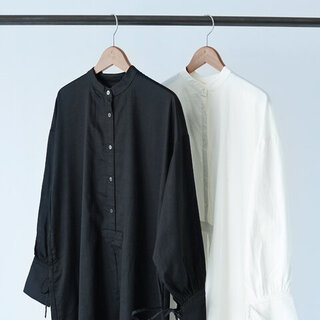 大人のナチュラルコーデに似合う。「バンドカラーデザイン」のお洋服