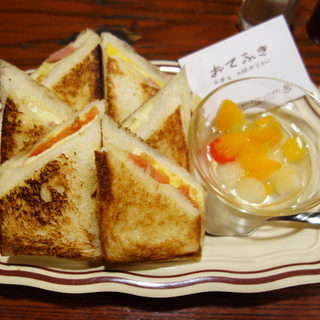 至福の"ホットサンド"を。 居心地のいいレトロ喫茶 ~都内5選~