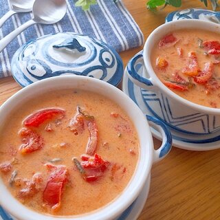 我が家の定番「クリスマススープ」レシピは、濃厚でコクのある子供も大好きな一皿を。