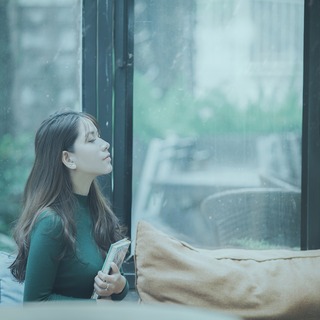 頑張りすぎてしまうあなたへ。張り詰めた心を優しく解きほぐす6つのヒント