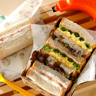 サンドイッチとあったかスープとプラスアルファの、1週間レシピ