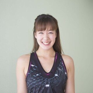 お家での冷え、厚着する前に試してみて！プロが教える《温活ヨガ》レッスン