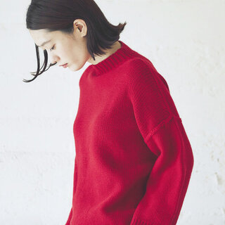 パッと目を惹く、冬に映える。おしゃれな大人の「赤」コーデ