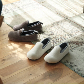 冬のおうち時間に大活躍。「ルームシューズ」で足元から暖かく♪