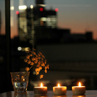 冬の「ルームフレグランス」は甘く暖かな香りで、おうち時間を優しく包もう