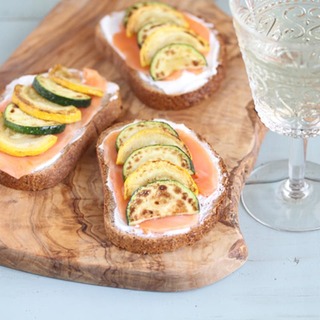 彩り豊かな北欧の定番料理＊「スモーブロー」で食卓を華やかに♪